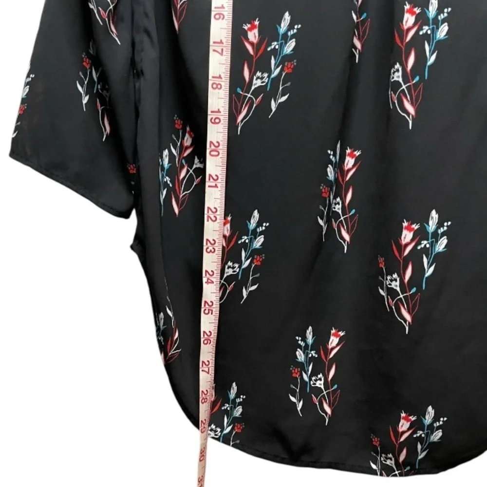 Daniel Rainn Womens Hi-Low Split Neck Blouse Top Size: S Color: Black Flora - Picture 6 of 10